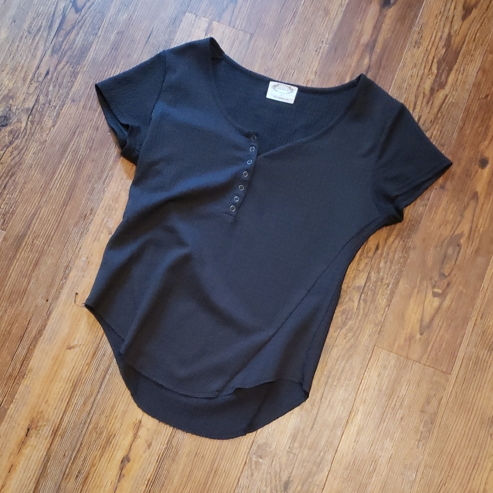 Joyfolie Black Short Sleeve Henley Waffle Knit Top